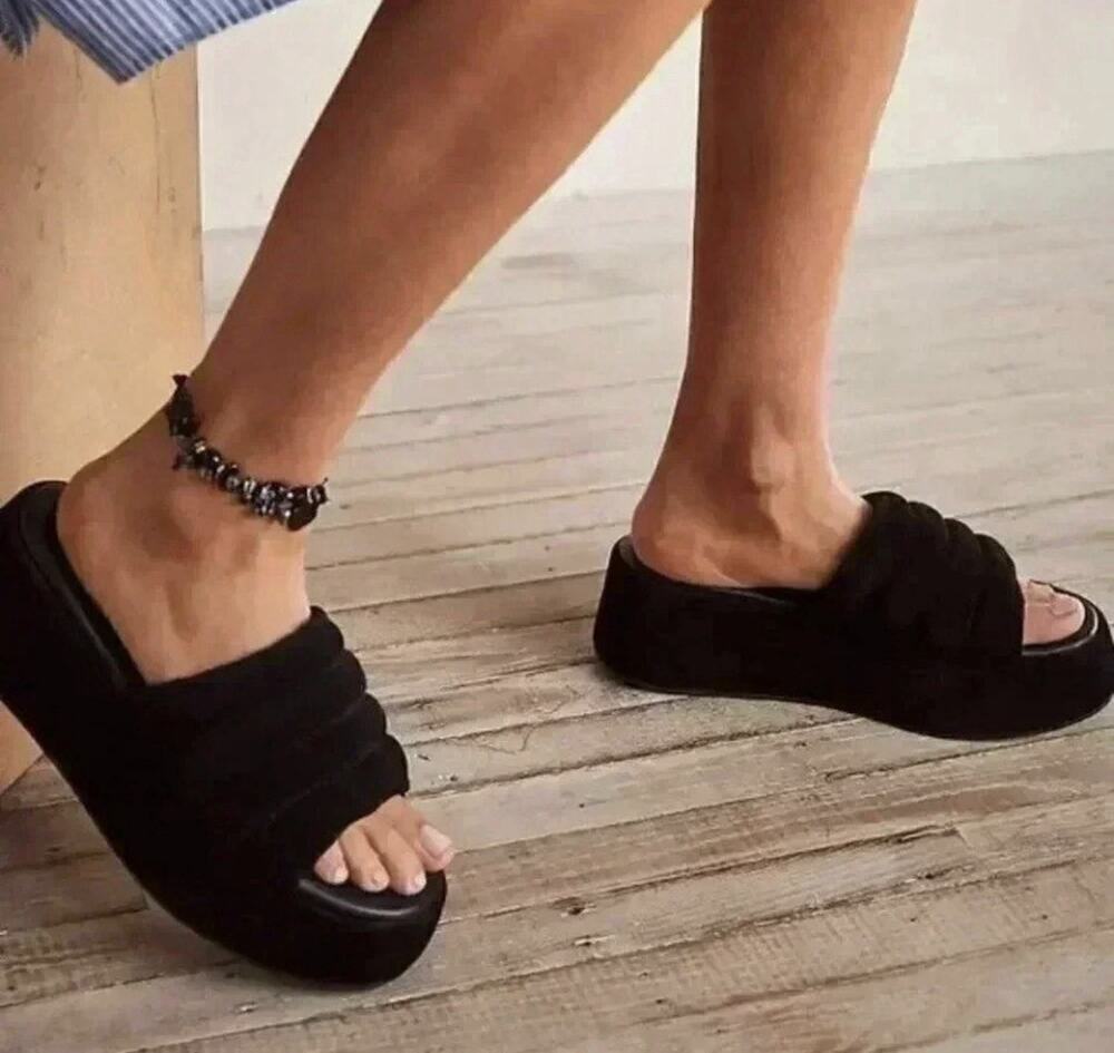 Free People Almost Paradise Womens Platform Slides Sandals Black Suede Size 9